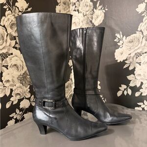 Anne Klein Black Heeled Boots